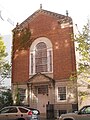 De Ados Israel Synagogue (1872), ticht yn 1985, Joadske mienskip sit no mear yn West Hartford