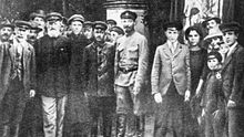 Dzierżyński (pośrodku) w Białymstoku w 1920