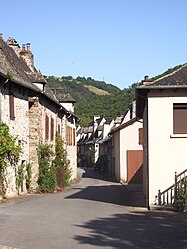 The main street in Saint-Parthem