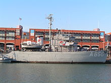 Museumschip Hr. Ms. Mercuur in de haven van Scheveningen