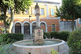 La fontaine du Palais de Justice.