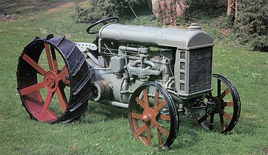 A Fordson tractor displaying another style of cleats, made of angle stock