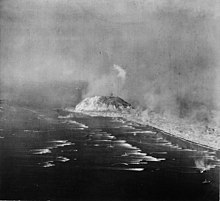 Sixth Fleet during invasion of Iwo Jima.jpg