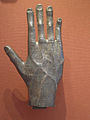 Bronzehand mit Widmung (British Museum)