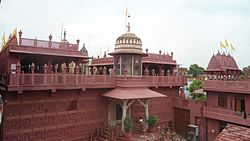 Jain temple, Sanghiji