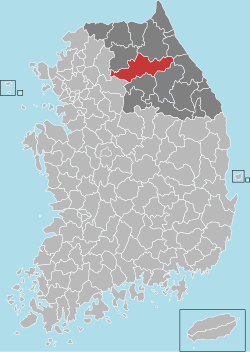 洪川郡在韓國及江原道的位置