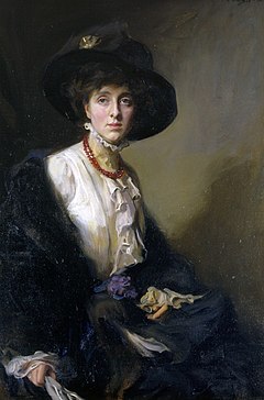 Vita Sackville-West, The Honourable Lady Nicolson. Målning av Philip de László 1910. Sissinghurst Castle.