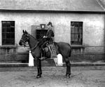 An officer of the British Royal Artillery with sabretache in 1901