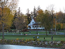 Baie-D'Urfé, on the shores of Lake Saint-Louis.