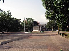 Bolívar Square