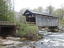 Salisbury Covered Bridge May 08.jpg