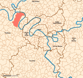 Location (in red) within Paris inner and outer suburbs