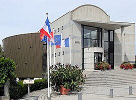 The town hall in Bantzenheim