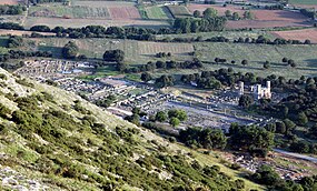 depuis la colline, vue sur les ruines