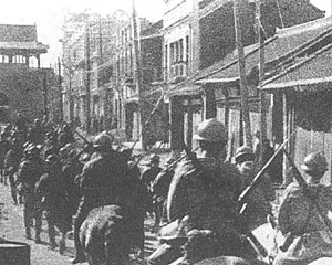 Japanin keisarillisen armeijan sotilaat saapumassa Shenyangiin.