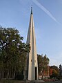 Der Turm der Christuskirche, ca. 45 Meter, verkupferte Spitze mit Wetterhahn