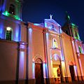 La cathédrale de nuit.