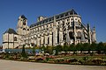 Bourges , capitale européenne de la culture 2028 pour la France.