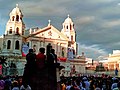 An Simbahan kan Quiapo durante sa Kapistahan kan Itom na Nazareno