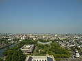 佐賀県庁展望ホールから見下ろす県立図書館・市村記念体育館と周辺緑地