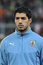 Luis Suárez lining up for Uruguay in 2014