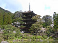 瑠璃光寺的五重塔，位于山口县山口市，1442年建造