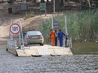 Cable ferry at Malgas