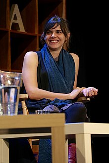 Hayfestival-2016-Valeria-Luiselli-stage.jpg