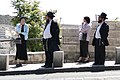 耶路撒冷街上随处可见的非常正统派犹太人