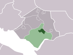 The town centre (darkgreen) and the statistical district (lightgreen) of Zuidland in the former municipality of Bernisse.