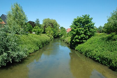 La Dyle quand elle sort de l'écluse et entre dans Louvain.