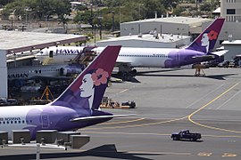 Hawaiian Airlinesin lentokoneita Honolulun kansainvälisellä lentoasemalla.