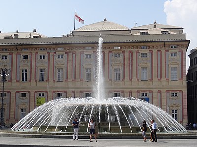 Fontein aan de Piazza Raffaele De Ferrari