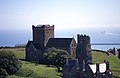 Igreja de St Mary in Castro e Farol Romano, pertencentes ao complexo do Castelo de Dover