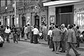 Il Bar Romano in Corso Umberto I, uno dei luoghi simbolo della città, negli sessanta.