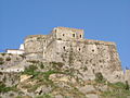 Il castello di Pizzo con redondone