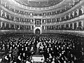 L'interno del Teatro Municipale come era nel 1942