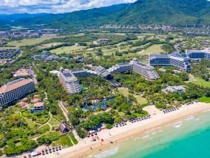 Sheraton Sanya Yalong Bay Resort