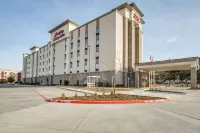 Hampton Inn & Suites North Dallas Central Expy