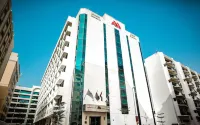 Golden Sands Hotel Apartments