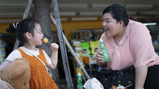 女星「前夫」搶監護權！被女兒一句話感動