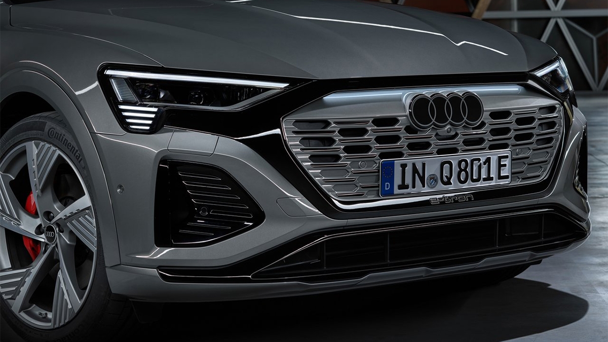 2024 Audi Q8 e-tron 50 quattro Advanced進化版