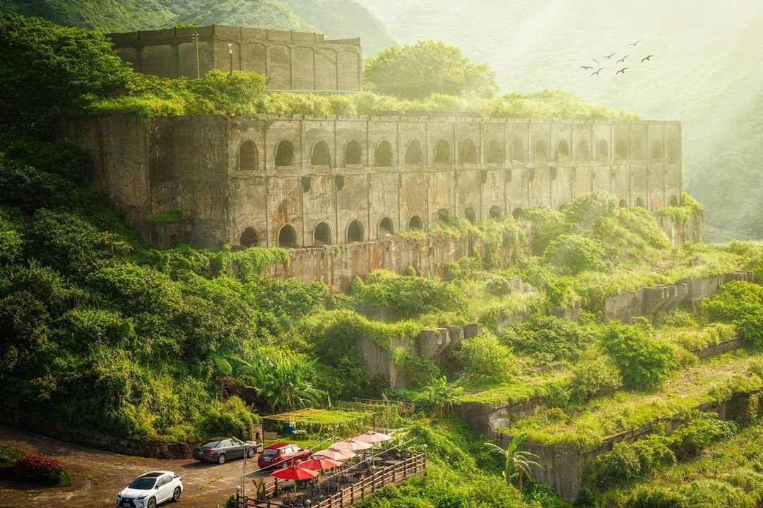 龍洞灣附近景點推薦-金瓜石十三層遺址