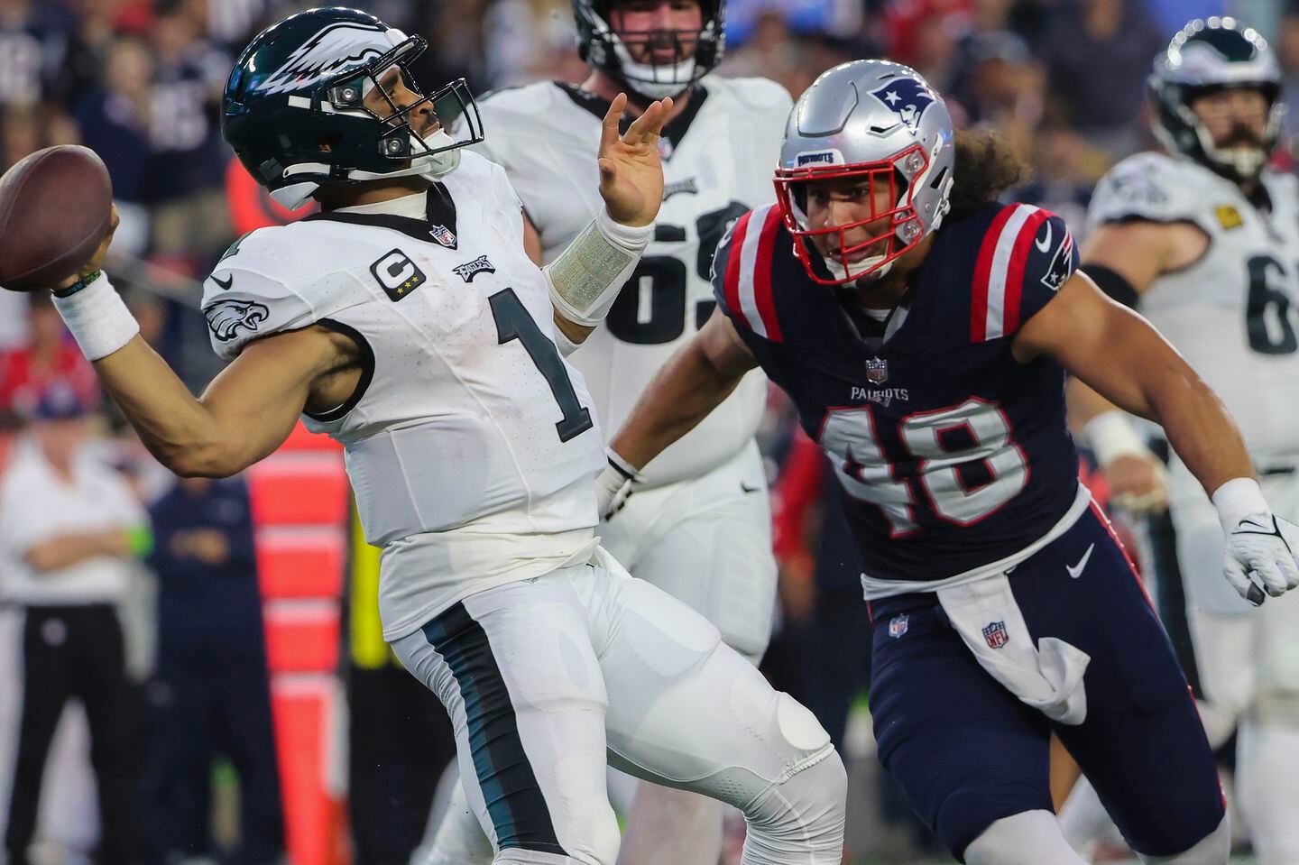 Patriots linebacker Jahlani Tavai had a knack for generating takeaways last season, with two forced fumbles and two interceptions.