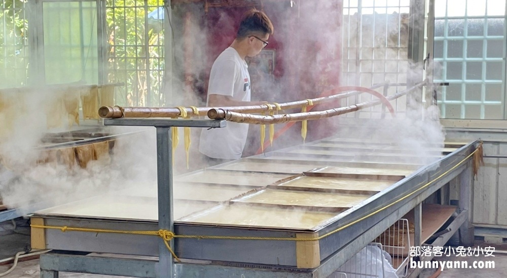 台東早餐吃【大池豆皮店】在地人也愛的古早柴燒豆皮