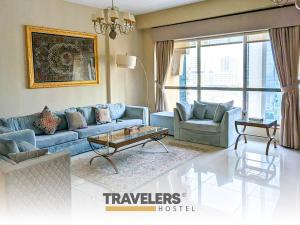 Travelers - Dubai Marina Hostel