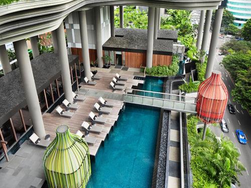 The swimming pool at or close to PARKROYAL COLLECTION Pickering, Singapore