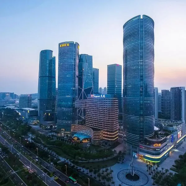 Tianyuan Grand Hotel Xiamen-Free Welcome Fruit, khách sạn ở Jinning