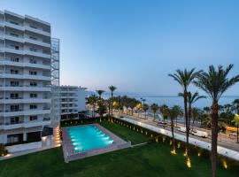 Hotel Apartamentos Bajondillo, apartment sa Torremolinos