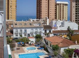 Apartamentos Embajador, hotel v mestu Fuengirola